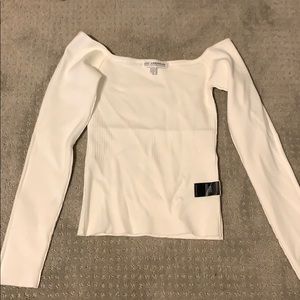 Good American off the shoulder